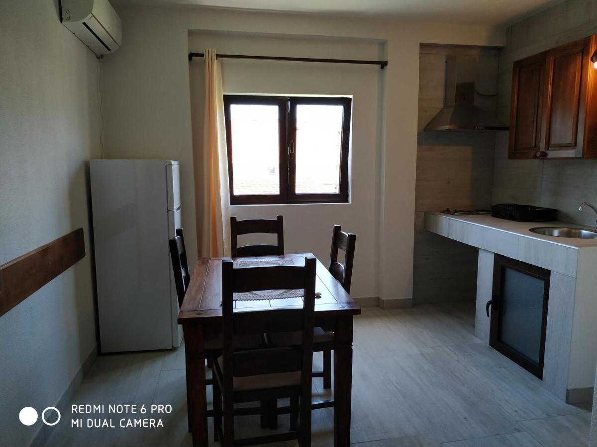 Apartments Simovic Тиват Экстерьер фото