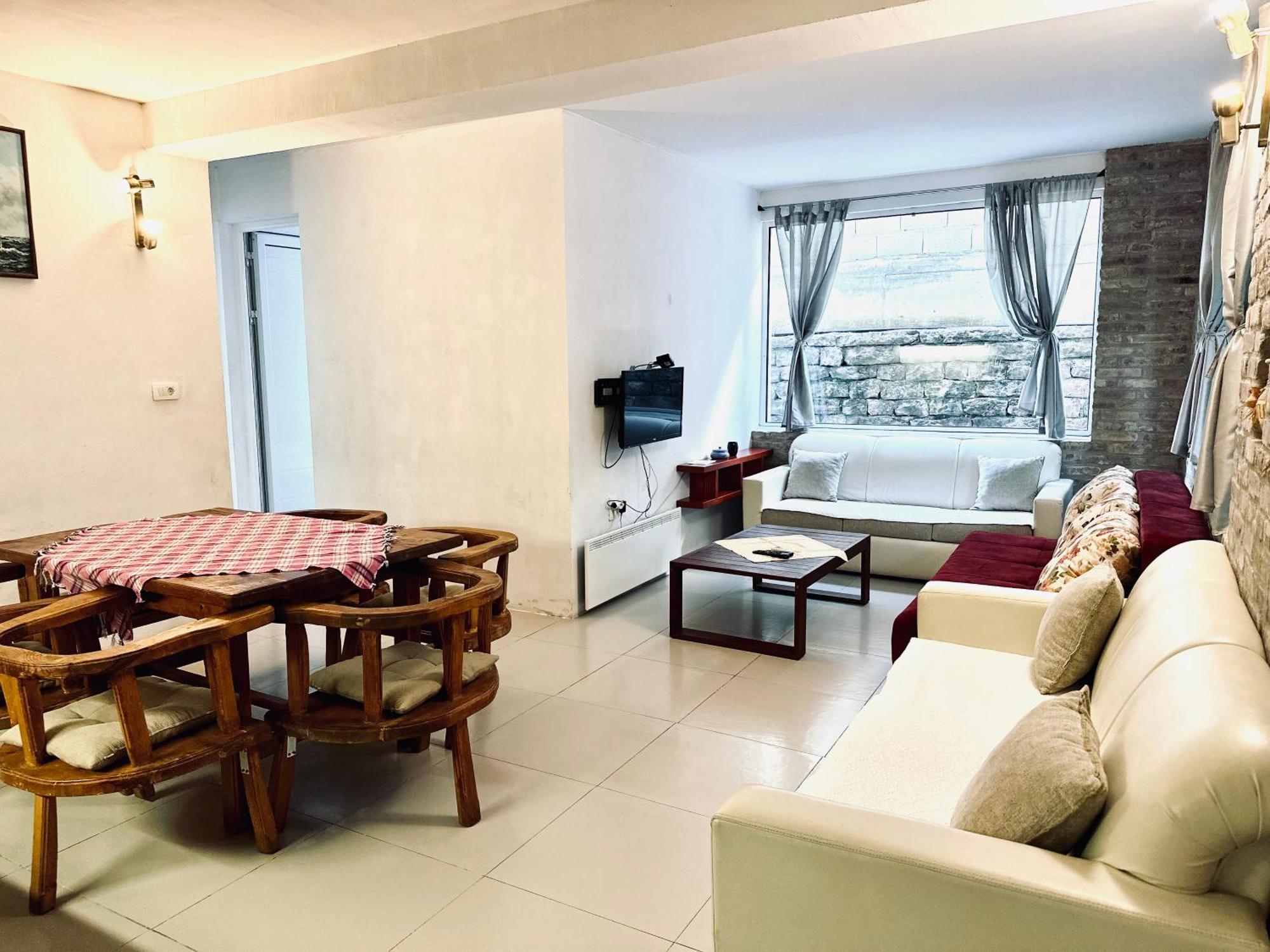Apartments Simovic Тиват Экстерьер фото